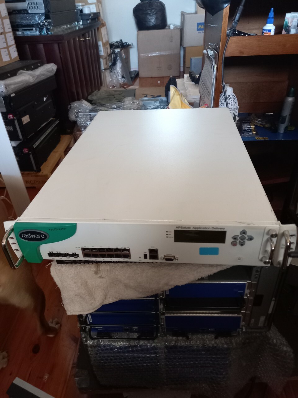 Switch Radware Linkproof 208 - 6 Ports - Load Balancing - Occasion - TVA France
