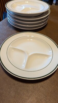 VICTORY CHINA GREEN TRIM GRILL PLATES SET OF 6    USED   COND