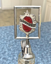 1980s Vintage Oldsmobile Hood Ornament Wbase 22514810 Ac3 Silverred Exc Cond