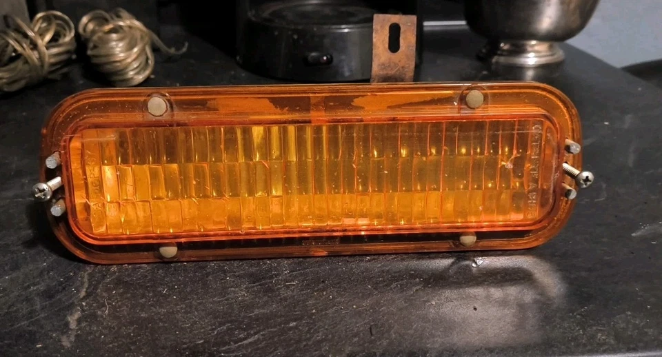 Parachoques delantero original GMC 1967-1972 señal de giro carcasa CATS EYE 9195 Foto 2 de 4