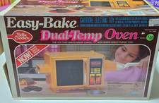 Vtg Kenner 1983 Easy Bake Oven Betty Crocker Dual Temp Original Box