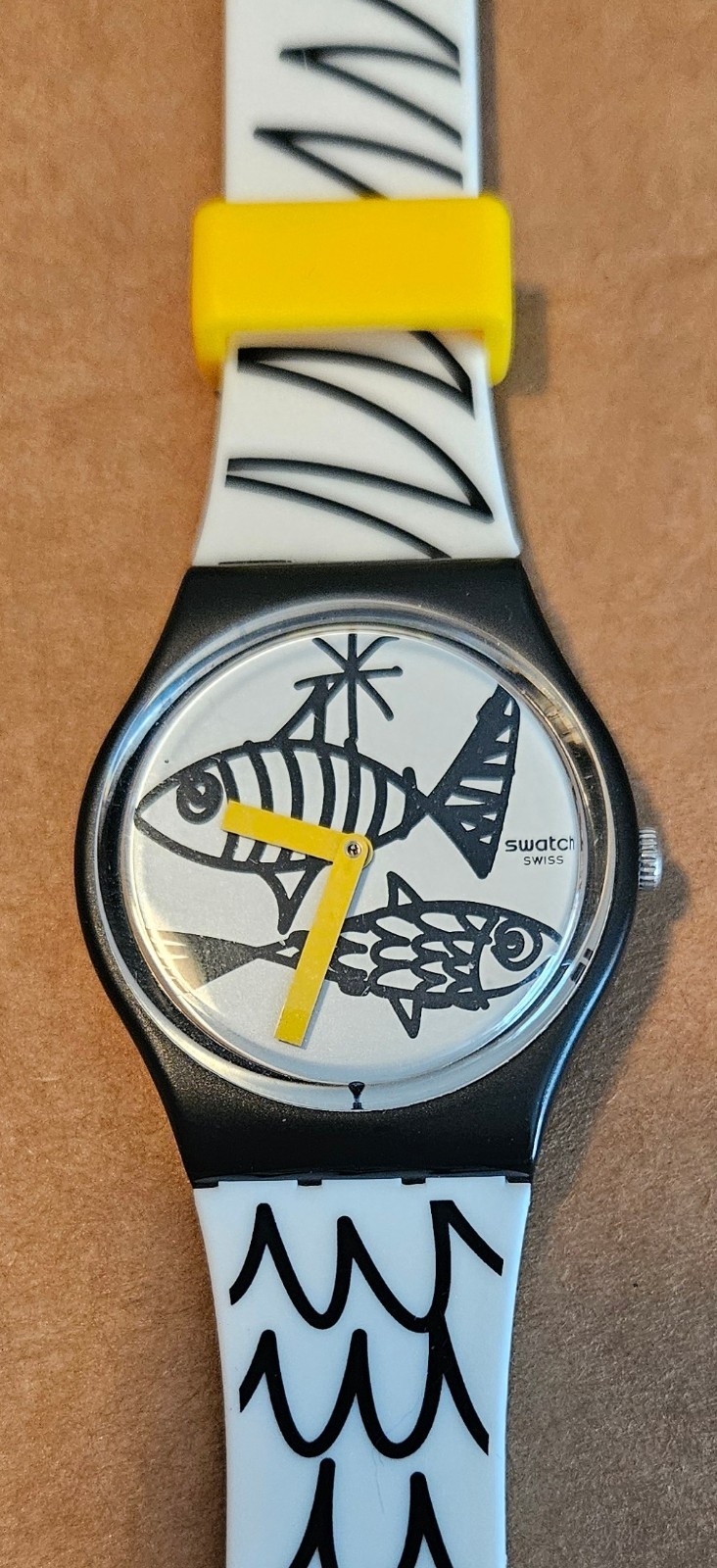 Swatch Pesciolini Fish Theme Watch GB303. In Case, with Paperwork.