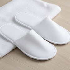 White Towelling Hotel Spa Guest Slippers 10-50 Pairs Closed Toe