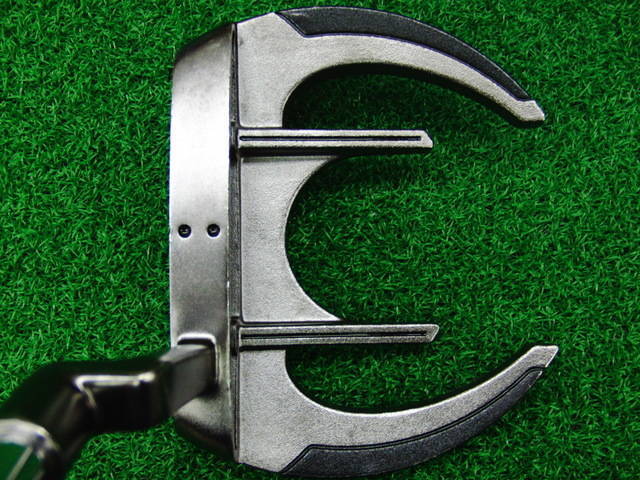 ODYSSEY　WHITE ICE　SABERTOOTH　34インチ Odyssey White Ice Sabertooth 2 Right-Handed Putter 34in