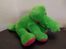 2012 KIDS OF AMERICA PLUSH GREEN/PINK ALLIGATOR CROCODILE REPTILE HEART FOOT