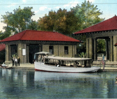 Close Up View Boats Building Boat House Jackson Park Chicago Vintage Postcard A8
