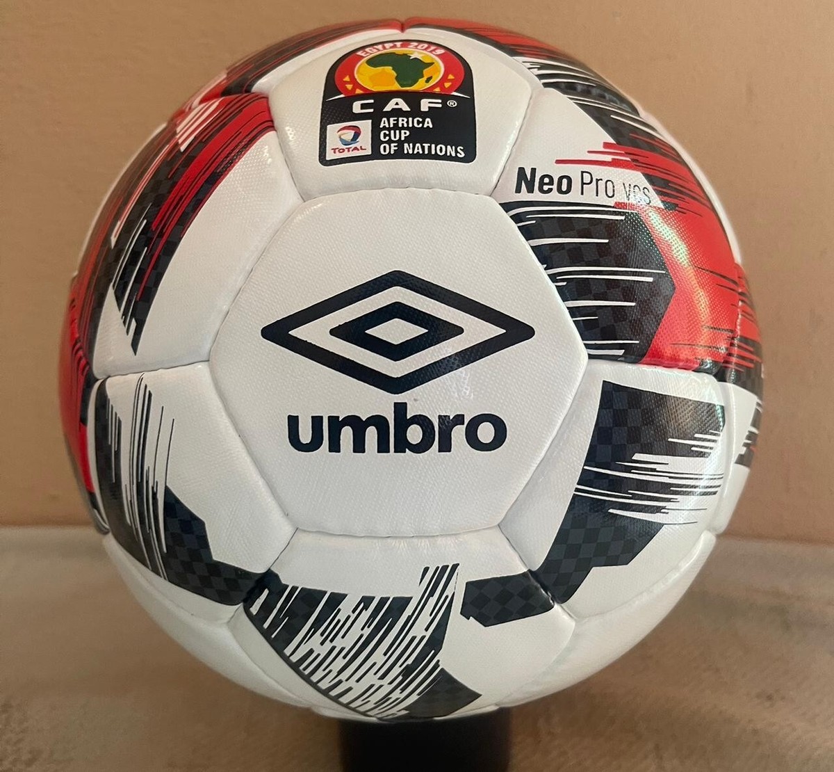 Umbro new pro vcs egypt 2019 caf africa cup of nations soccer ball size