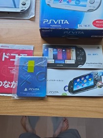 SONY PS Vita PCH-1100 Crystal white CIB W/ Charger