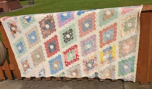 VINTAGE GRANDMOTHER'S FLOWER GARDEN QUILT TOP HAND STITCHED HEXAGONS 74" X 81"