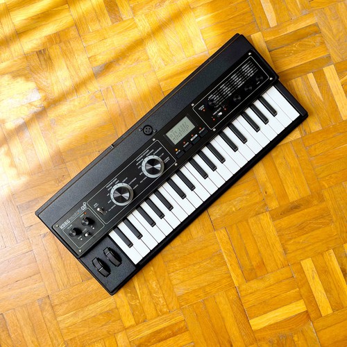 Korg microKorg XL+ (Plus) Super cool analog modeling synthesizer and vocoder! - Foto 2 di 18