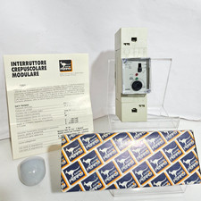 7051 Perry Electric interruttore e fotocellula crepuscolare modulare
