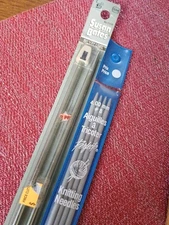 2 Sets 4mm 4.5mm double point knitting needles metal plastic 