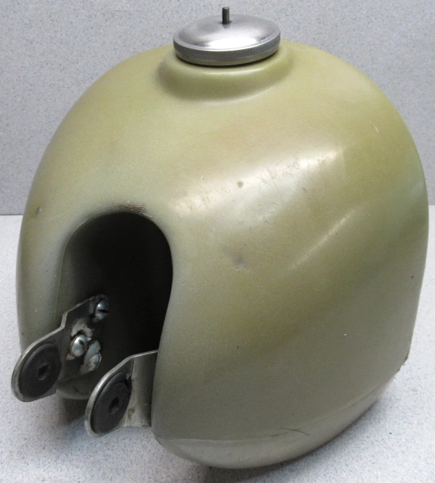 1972 73 VINTAGE AHRMA BULTACO PURSANG 250 MK6 GAS TANK - Image 3 of 4