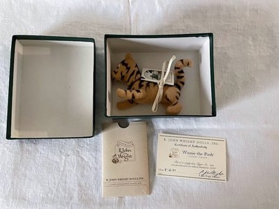 Winnie the Pooh, R. John Wright Pocket Tigger 1906/3500