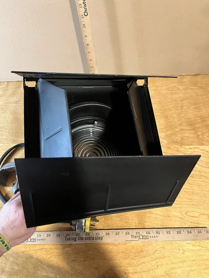 Vintage altman stage lighting With 4 Leaf Barn Door Used For Theatre - Image 3 of 4