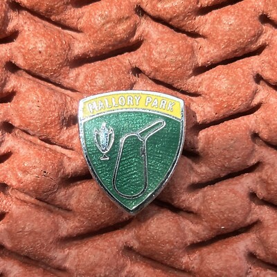 Mallory Park Pin Anstecker Rennstrecke Rennbahn Motorrad Motorsport selten Vintage 