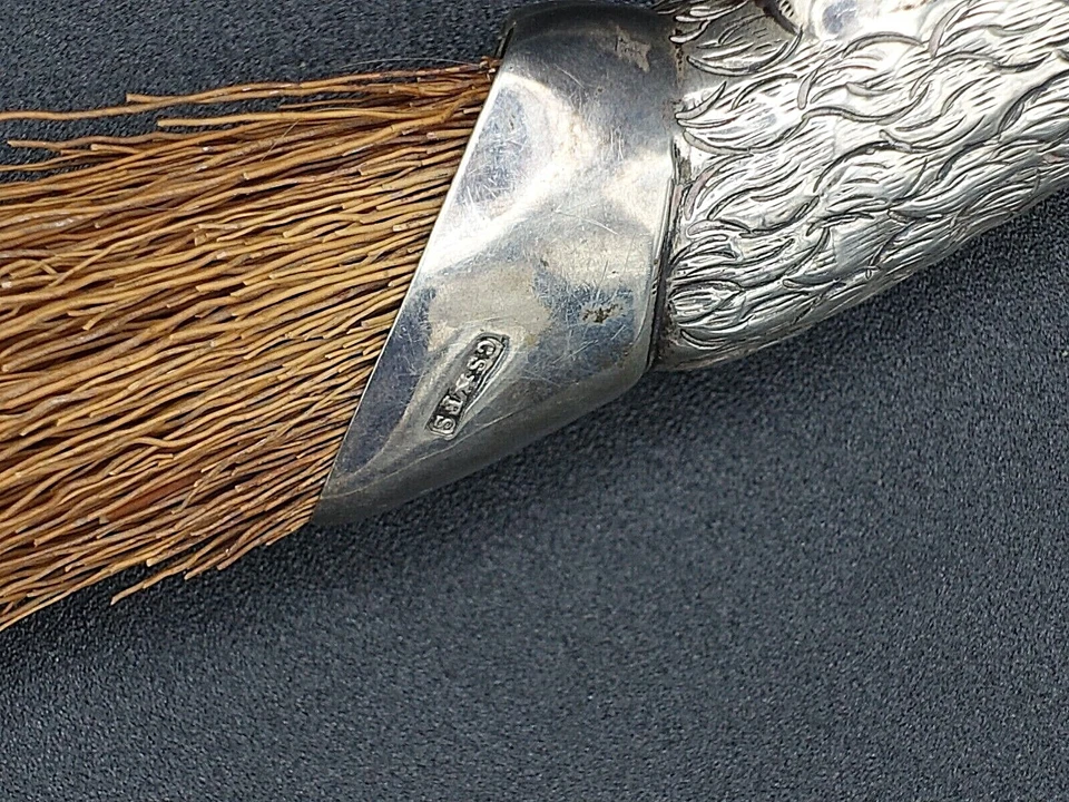 ENGLISH STERLING SILVER CHESTER 1899 FIGURAL HORSE HOOF BRUSH CORNELIUS SAUNDERS - Image 4 of 4