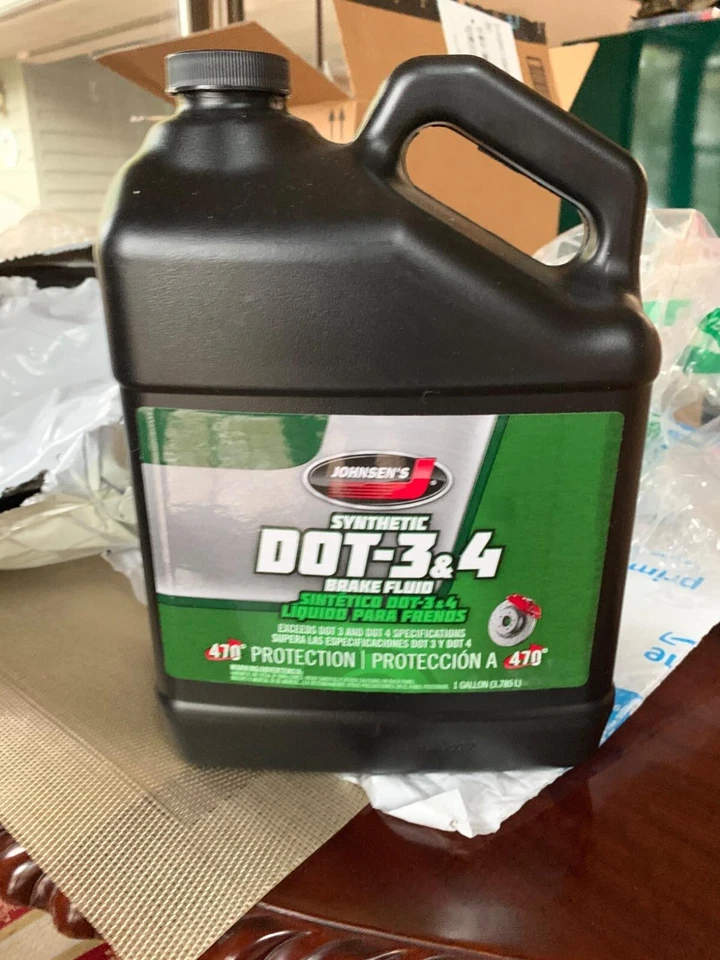 LÍQUIDO DE FRENOS JOHNSEN'S PREMIUM SINTÉTICO PUNTO 3 Y 4 - 5034 - 1 GALÓN Foto 3 de 3