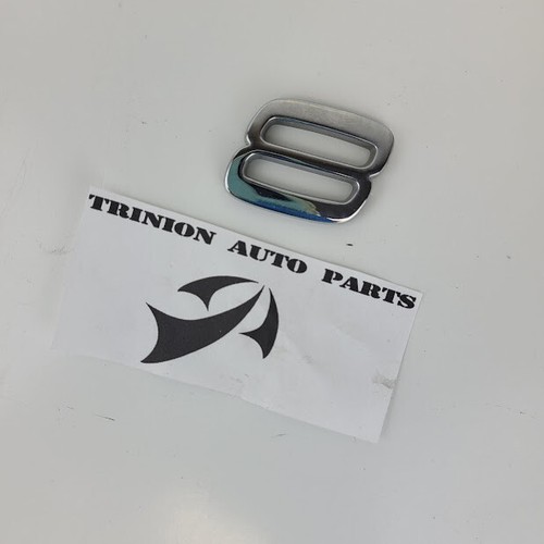 2007 Volvo S40 "8" Badge Emblem Chrome OEM NO ADHESIVE - Foto 1 di 4