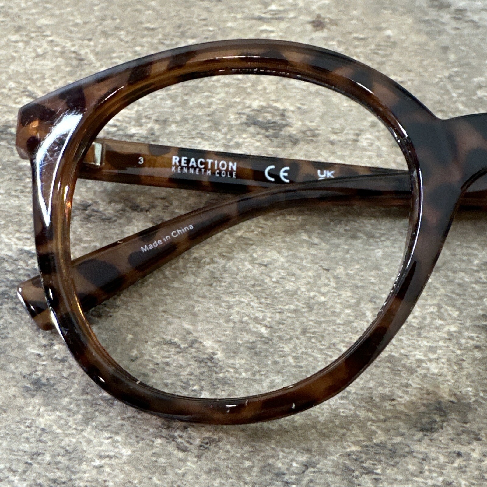 Kenneth Cole Reaction KC1305 52F Brown Tortoise Eyeglass Frame 53-20-140-48 G18