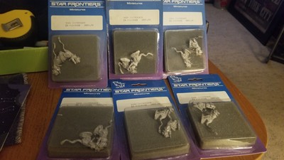 BOX-1983 TSR STAR FRONTIERS MINIATURES QUICKDEATH 5806  2 FIGURES EA. METAL (12)