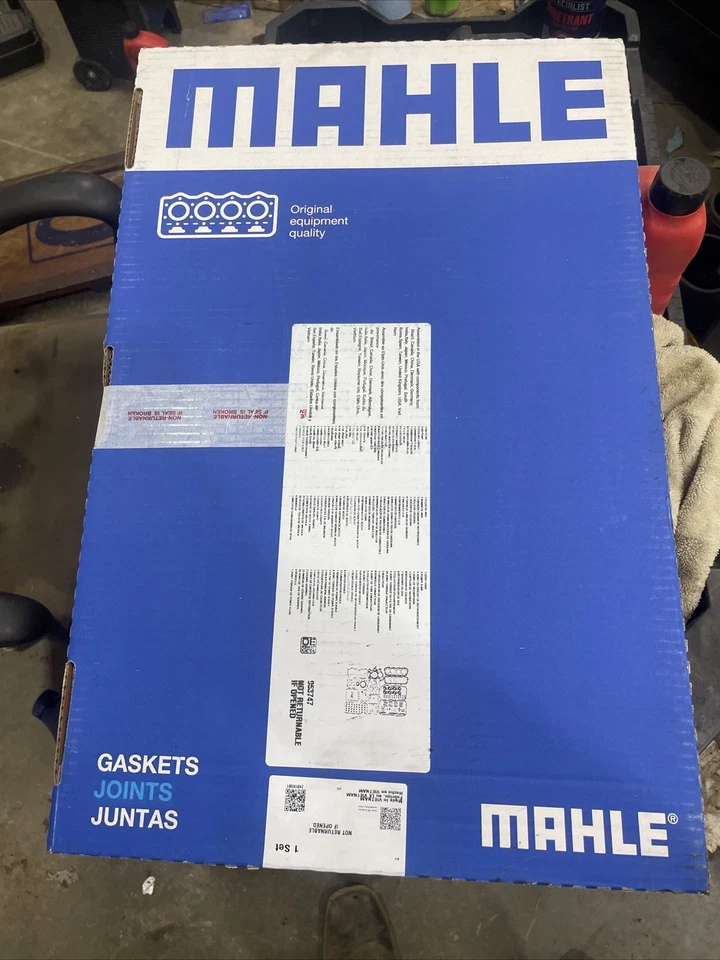 Mahle 95-3747 Complete Engine Gasket Kit Less Head Gaskets Ford 6.0L Powerstroke - Image 2 of 3