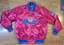 Chaqueta Universitaria Clásica Tocado Satinado Pantera Rosa Usada en Excelente Condición Talla Pequeña 1963 Miami
