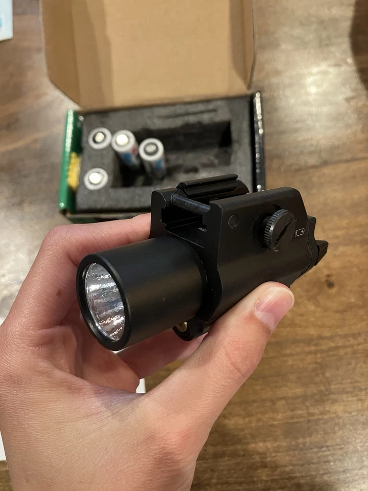 Barska 200 Lumen Green Laser/Light Combo AU11846 - Image 3 of 3