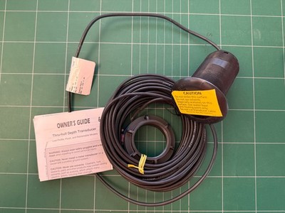 Airmar Depth Thru Hull Transducer 31-724-1-01 | model  P19  200 kHz 