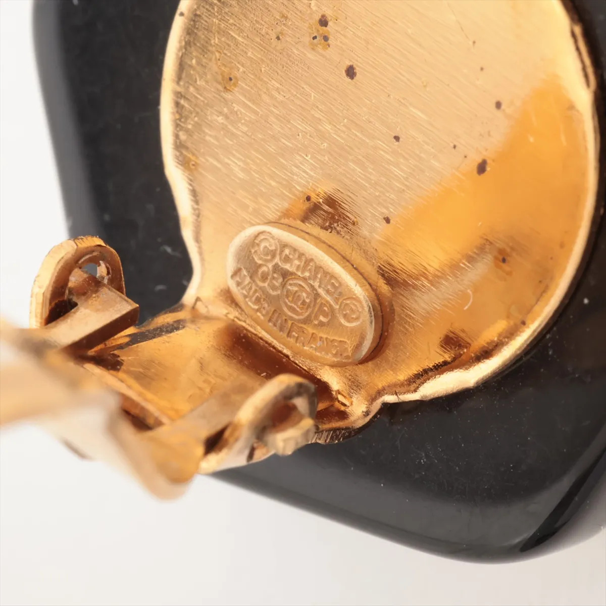 Chanel Coco Mark Camelia 03P Earrings (for both ears) Plastic Black thumbnail 5