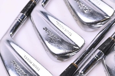 Titleist 1981 Tour Modell Eisen / 3-PW+SW / Regular Flex Dynamic Schäfte