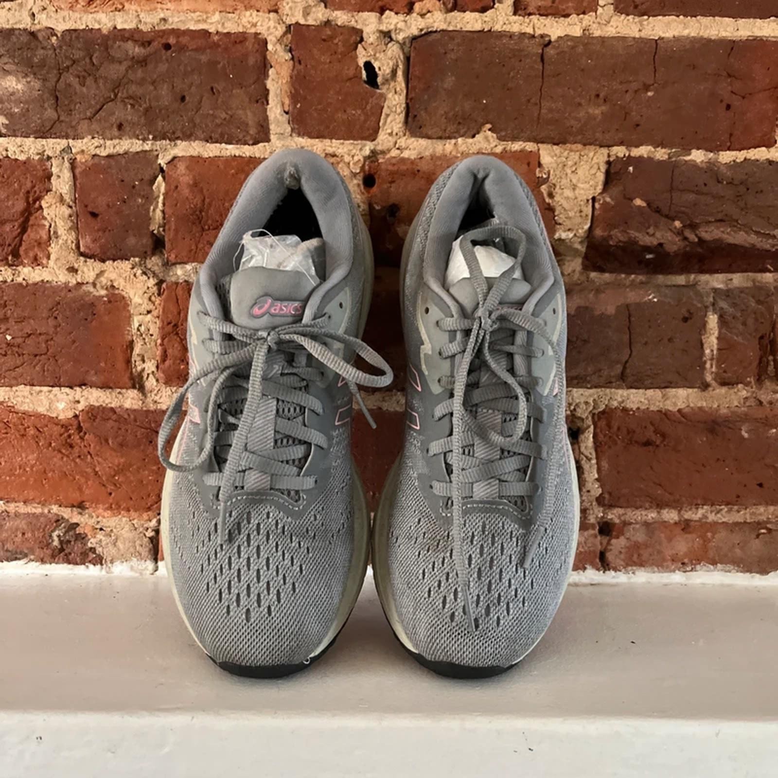 ASICS Gel GT-1000 Women’s Grey Running Trainers | UK Size 6.5 image 9