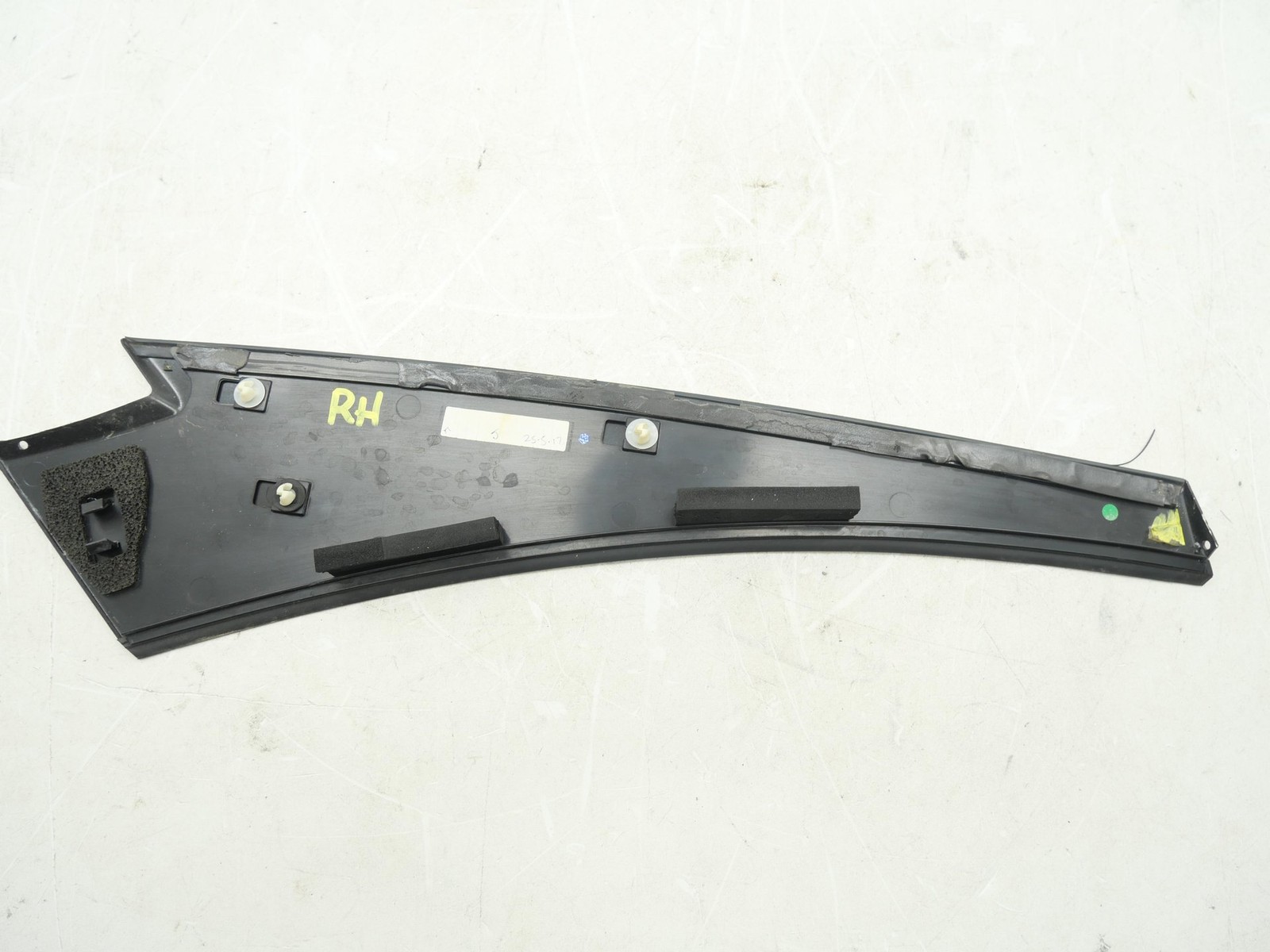 Used Rear Passenger Quarter Panel Trim Molding Cover 2016-2021 McLaren 570S OEM