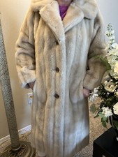 Vintage Mincara Russell Taylor Golden Faux Fur Silk Lined Collar Long Coat