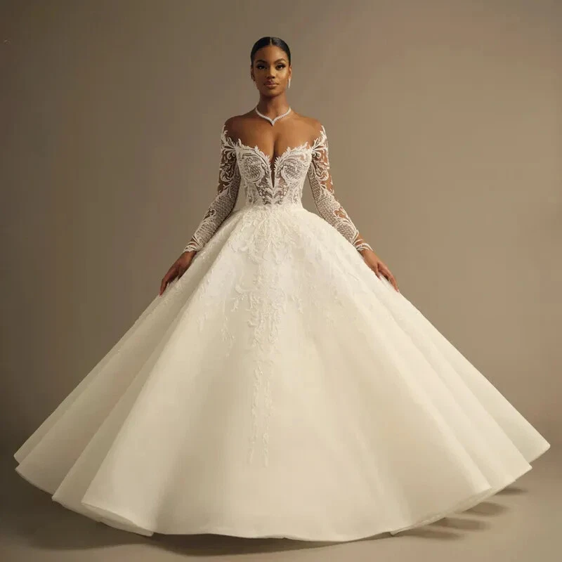 Luxury White Wedding Dresses Sweetheart Long Sleeved Satin Appliques Ball Gowns - Image 2 of 4