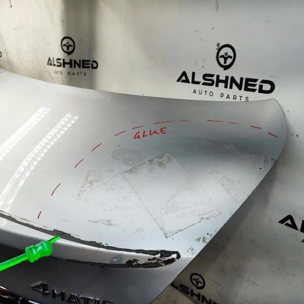 Tampa do porta-malas 2016 Mercedes-Benz C300 205-750-24-00-28 fabricante de equipamento original - Imagem 4 de 4