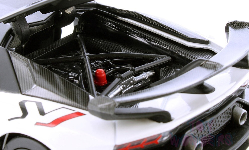 Lamborghini Aventador SVJ Showcasts Collectibles 68269 Diecast