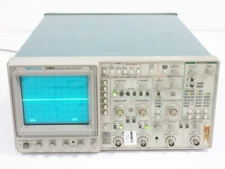 TEKTRONIX 2246A 100 MHZ OSCILLOSCOPE 4 CHANNEL - PARTS ~ I