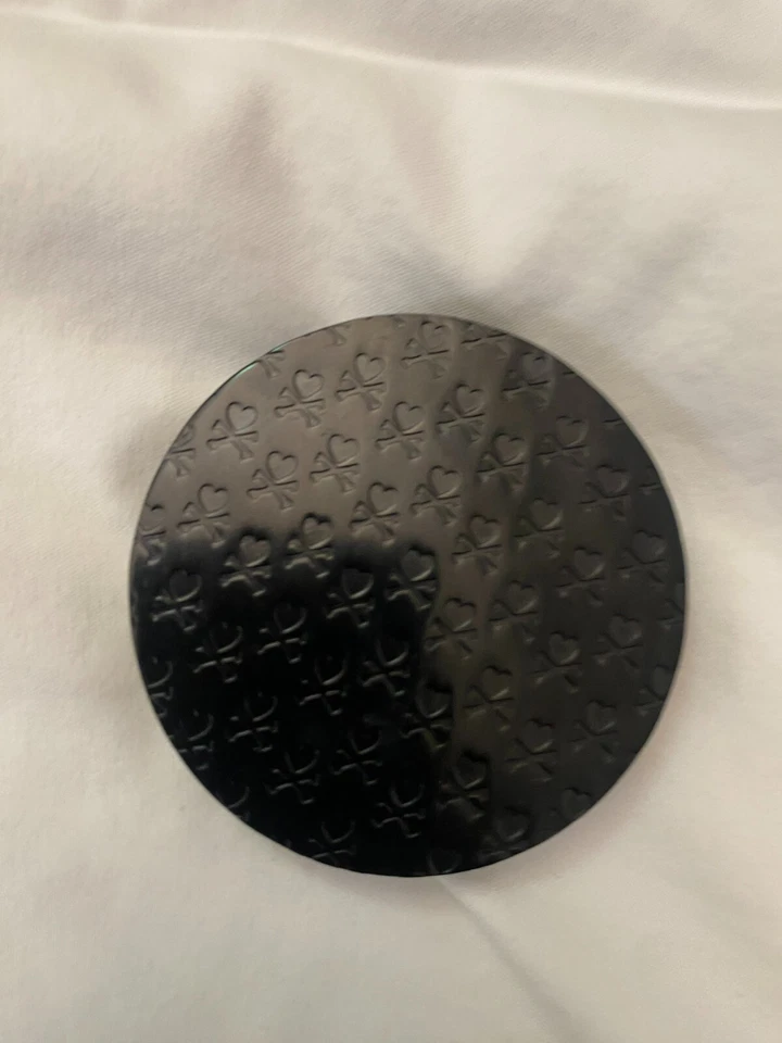 Sephora tokidoki 24 Karat 小巧镜 — 第 2/3 张图片