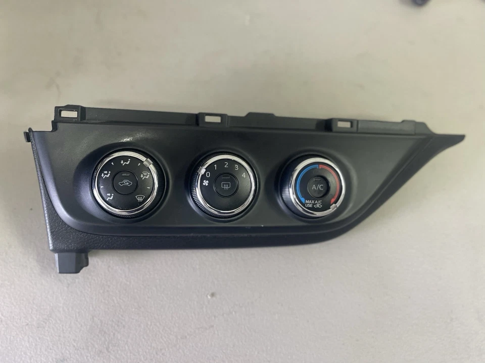 2014-2019 Toyota Corolla A/C aquecedor CA controle climático de temperatura fabricante de equipamento original - Imagem 2 de 4