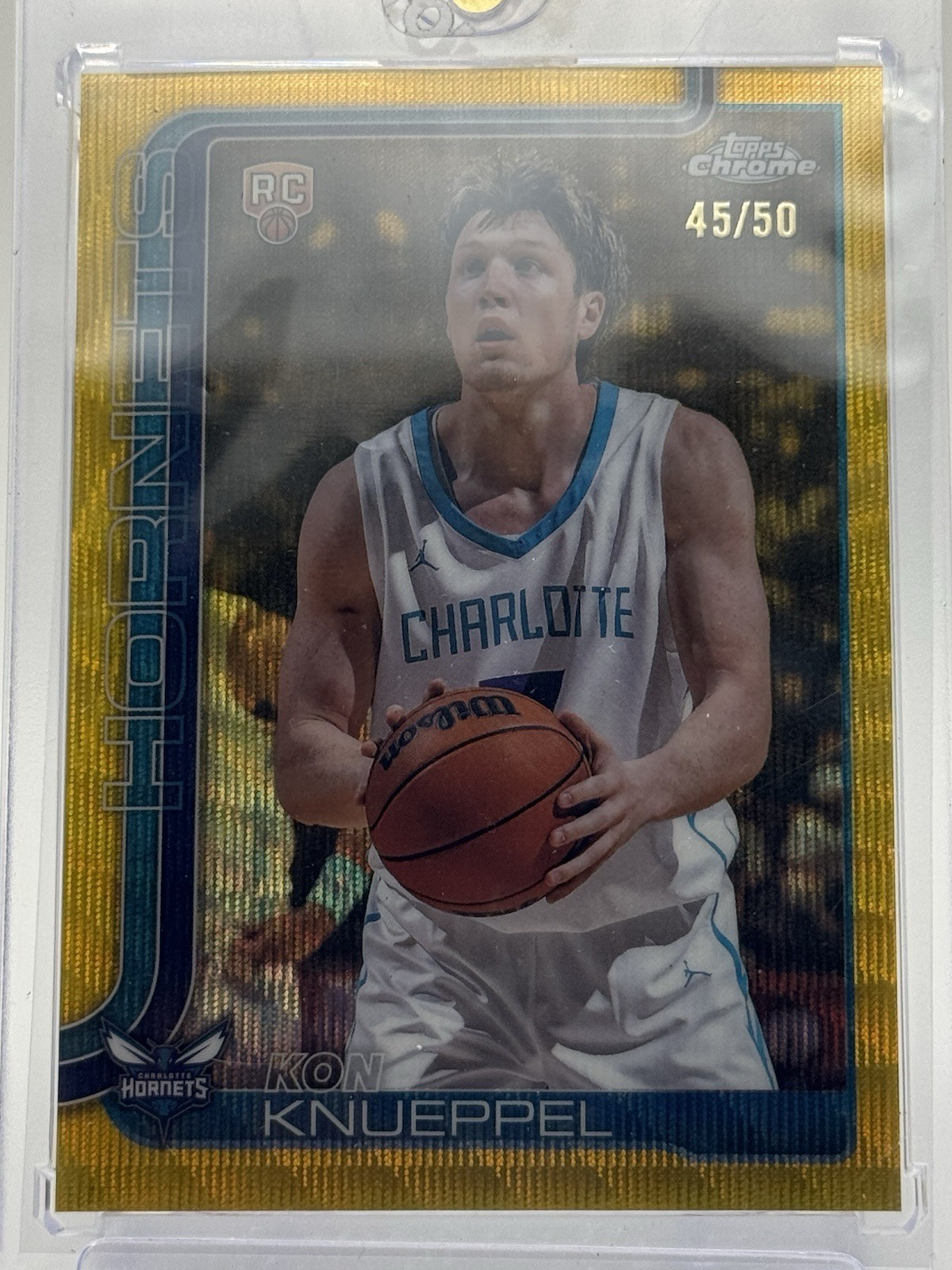 2025-26 Topps Chrome - Kon Knueppel #254 Gold Wave Refractor /50 (RC)