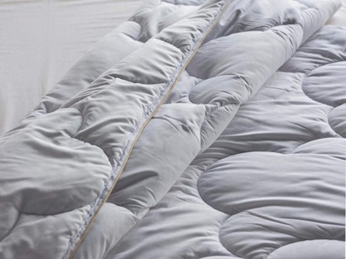 White Comfyline Quilt - King size - Picture 2 of 3