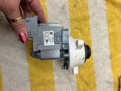 WPW10276397  Whirlpool Washer Drain Pump  Kenmore Maytag Amana Roper