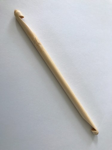 Double Ended Tunisian Bamboo Crochet Hook Size J 6.0mm US 10 Needle End 6mm - Picture 1 of 2