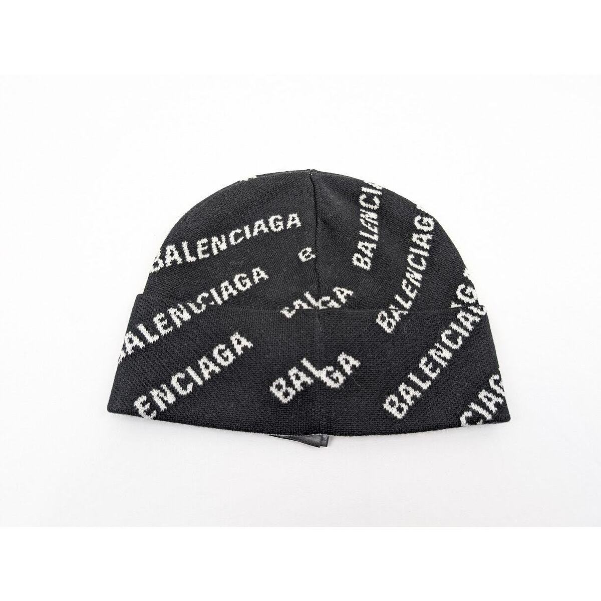 Balenciaga Q:2 / Logo Beanie (Cap/Hat) in Black BNWT OS | eBay Balenciaga Q:2 / Logo Beanie (Cap/Hat) in Black BNWT OS | eBay