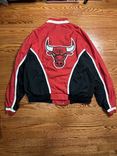 Giacca VINTAGE Chicago Bulls uomo taglia XXL campione rosso anni 90 riscaldamento NBA USA - Foto 3 di 6