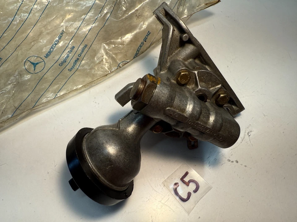 Bomba de aceite de motor OEM MERCEDES R129 SL500 E500 CL500 M119 1191810301 C5-5 Foto 3 de 4