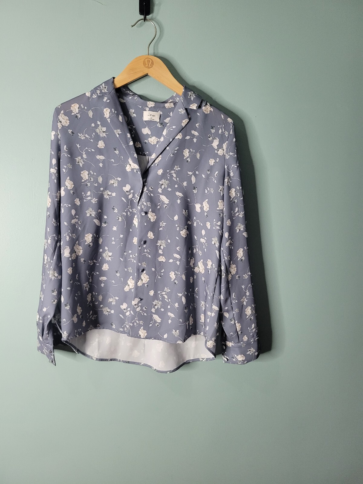 Wilfred Aritzia Tulum Floral Button Down Shirt Size XS Gem