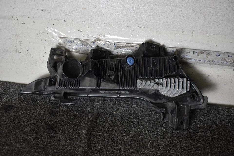 Luz de circulación diurna delantera derecha OEM de fábrica Porsche 911 Carrera 2012-2016 Foto 4 de 4