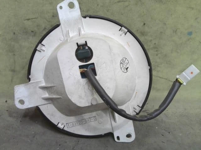 Velocímetro ISUZU Forward 2001 KK-FRR35J4S 1831208420 [Usado] [PA109355912] Foto 2 de 3